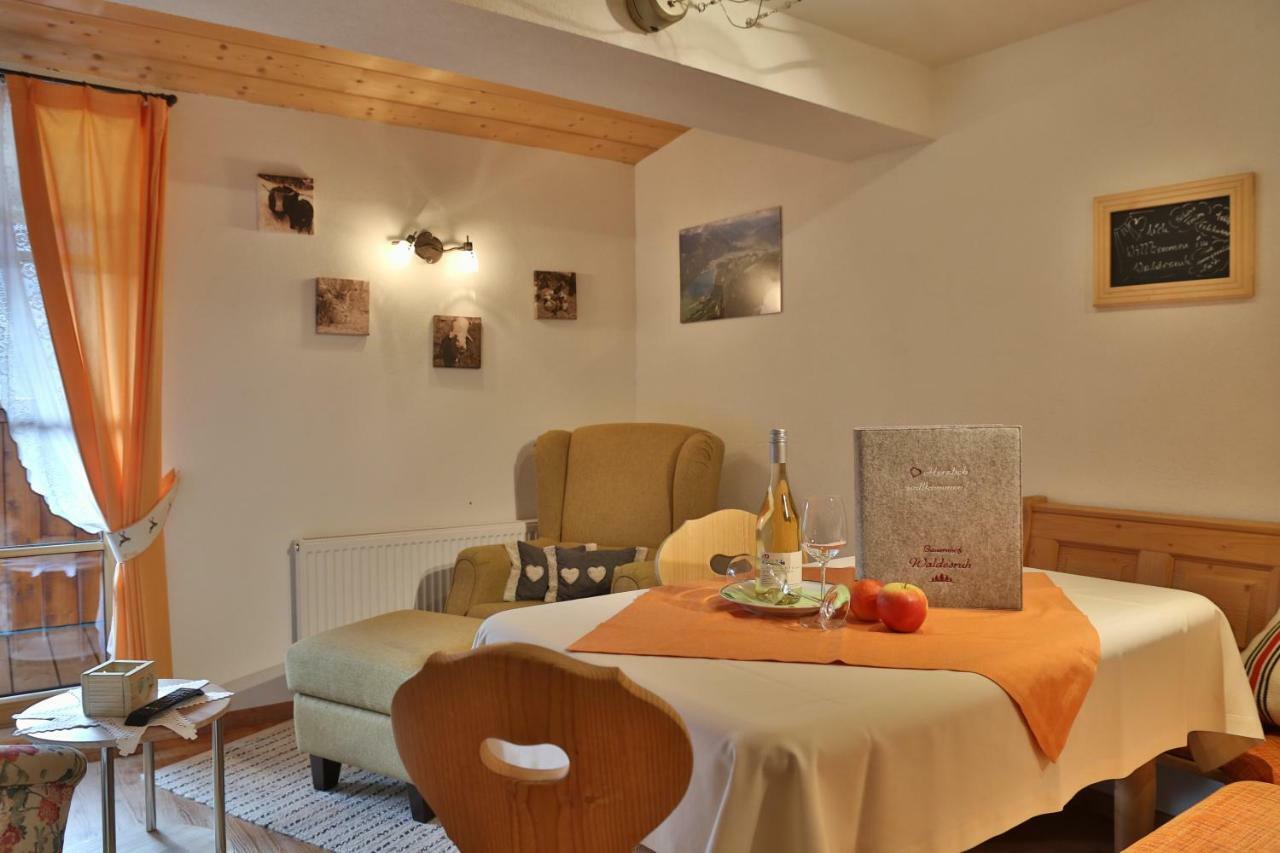 Bauernhof Waldesruh Farm stay